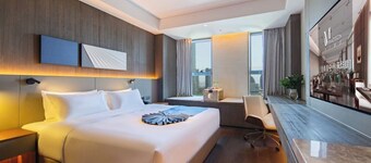 Madison Hotel Qingdao West Coast City Balcony