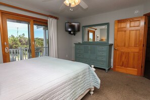 6 bedrooms, internet, bed sheets