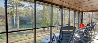 Lakefront Cabin at Lake Hartwell