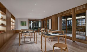 Dining - Blossom Hill Hotel Nanjing Lishui (Nanjing)