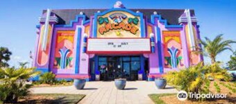 Charming 1935 farmhouse in the middle of Foley, AL