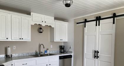 Newly remodeled offers many amenities with perfect location!