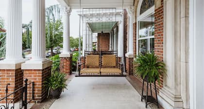 The Boulevard Inn
