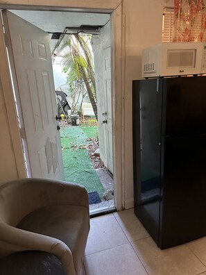 Interior - Hollywood beach completely one bedroom unit 1918H (Fort Lauderdale)