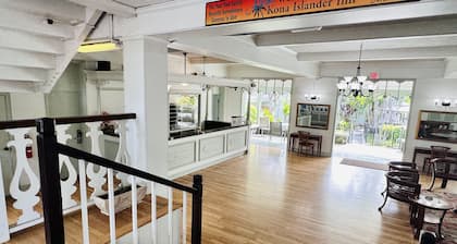 OCEAN Front Kona Studio - Spectacular view!