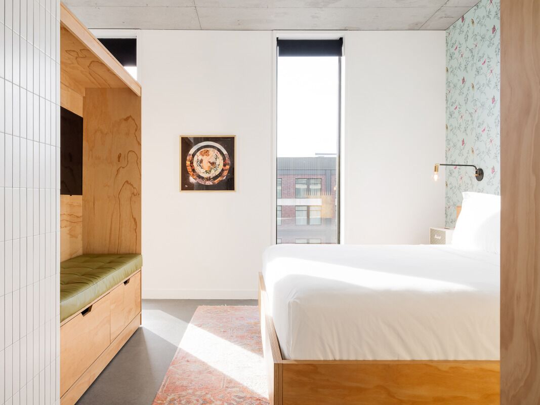 A Place You'll Surely Enjoy! Short Drive to Shoal Beal and Festival Beach