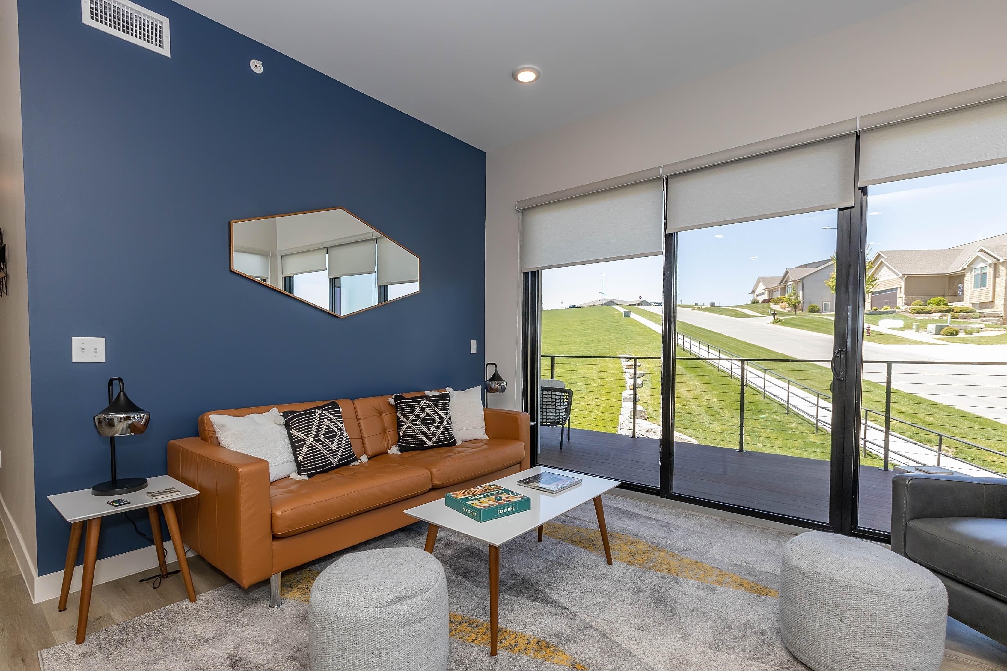 Elegant Condo Minutes to Colbert Hills Golf Course, KSU, and Downtown Manhattan