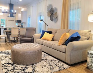 Smart TV, computer monitors