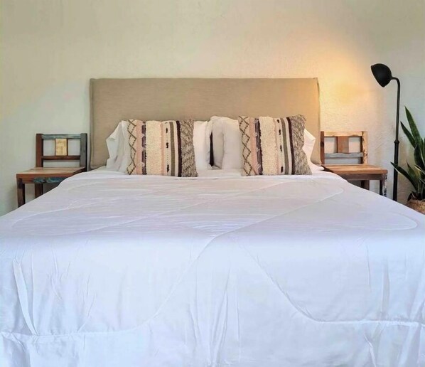 1 Schlafzimmer, Reisekinderbett, kostenloses WLAN, BettwÀsche