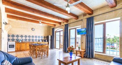 Ta Guljetta 4 bedroom Villa with private pool