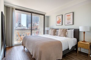 1 bedroom, iron/ironing board, WiFi, bed sheets - Luxe UES 1BR w/ W/D, Gym & Doorman, nr Cooper Hewitt, by Blueground (New York)