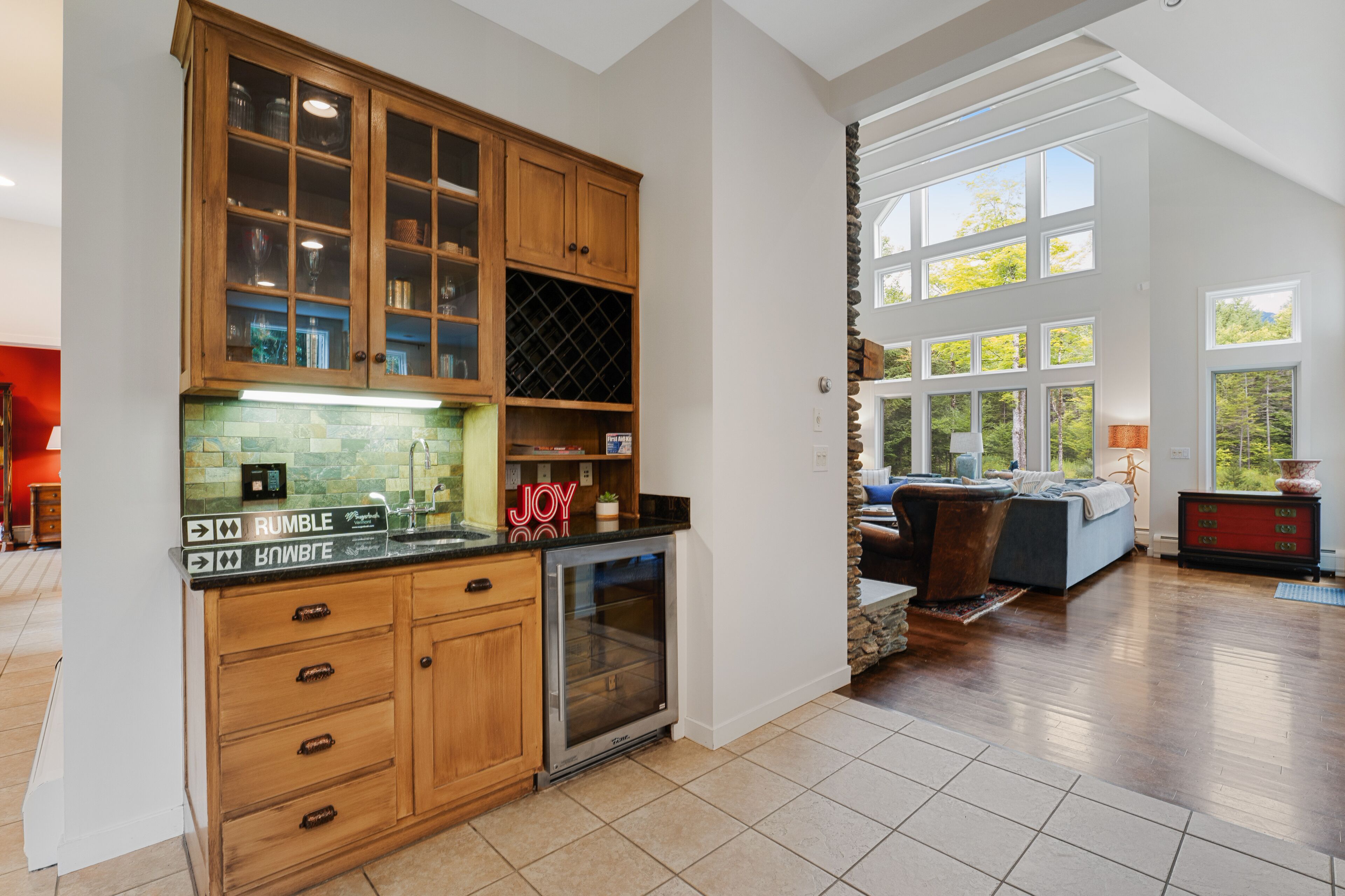 Dog-friendly, three-story home with a fireplace & washer/dryer - near Sugarbush