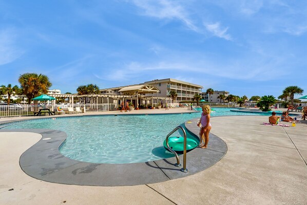 Indoor pool, a heated pool - Newly-renovated Gulf view condo with pools, hot tub, & beach access (Fort Morgan)