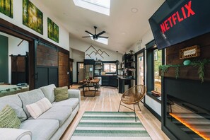 TV, fireplace, offices