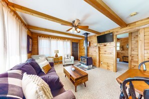 Fernseher, DVD-Player