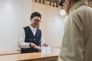 Reception - HELIO HOSTEL SAPPORO (Sapporo)