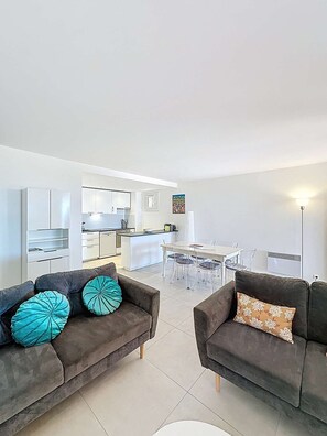 TV - Gigaro - Wonderful sea view (LA CROIX VALMER)