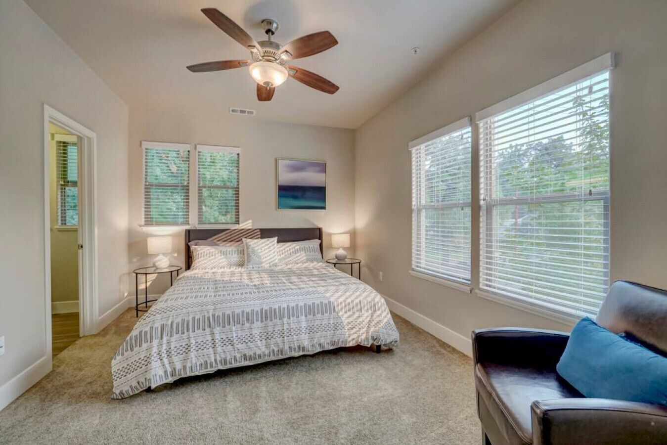 1729-5 · Tranquil Town Home | King Beds