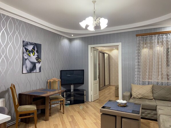 1 bedroom, iron/ironing board, free WiFi
