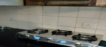 Spacious apartment with all basic amenities with extravagnant