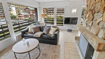 TV connectée, cheminée