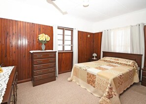 3 chambres, Wi-Fi gratuit, draps fournis