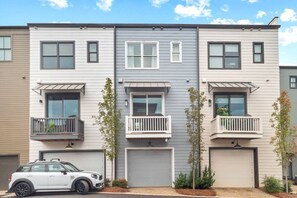 Uklassifisert bilde, 2 av 36, knapp