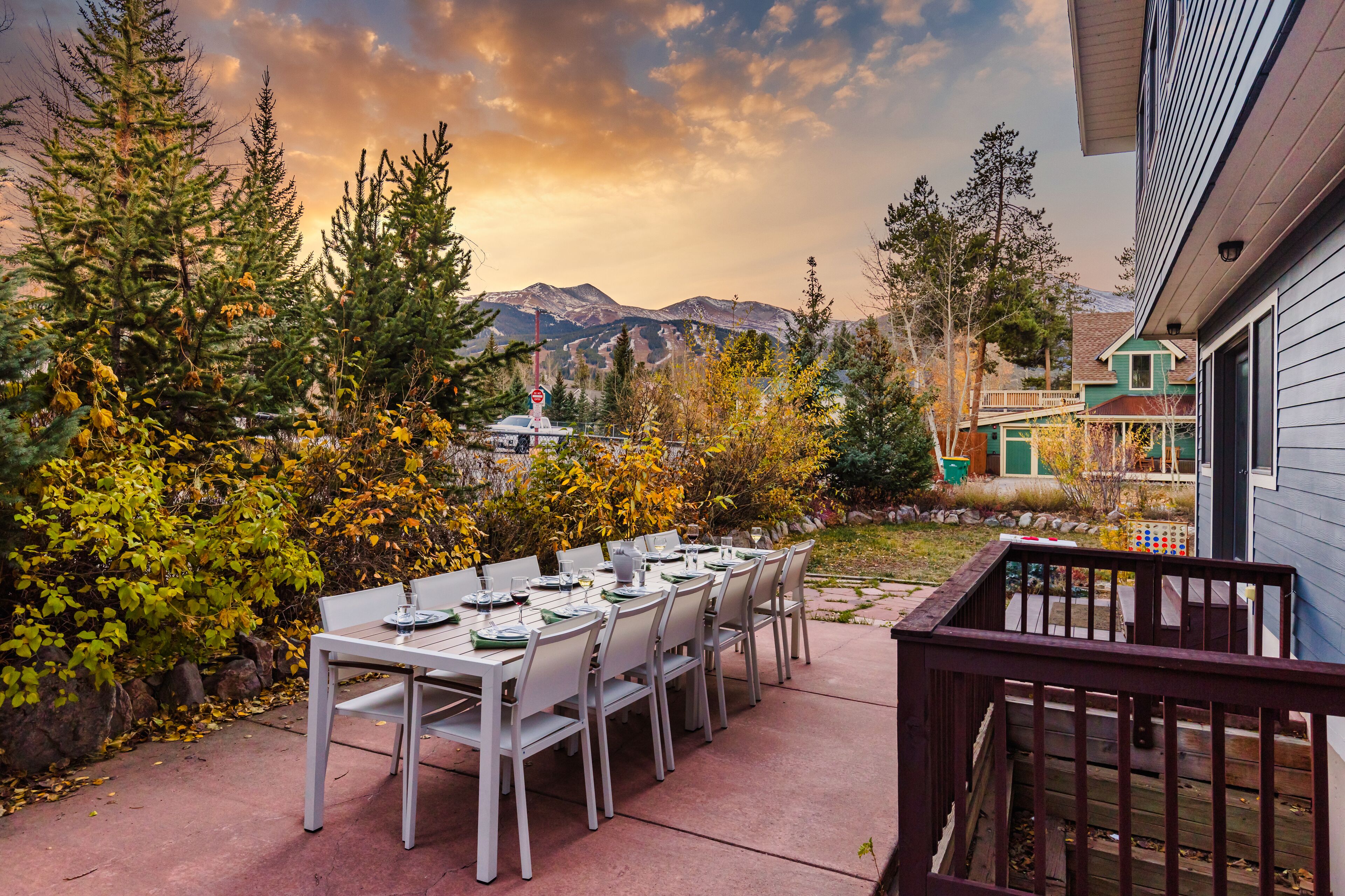 Paddington by AvantStay | Cozy & Chic Ski Lodge Mins from Mountain