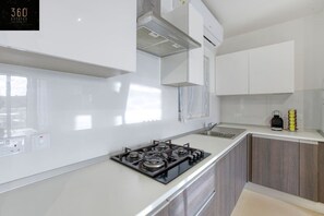 Fridge, microwave, oven, dishwasher