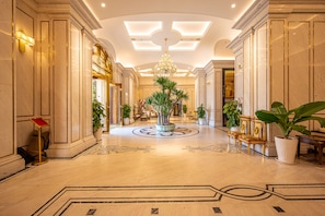 Lobby - Cozrum Homes - Sonata Residence (Ho Chi Minh City)