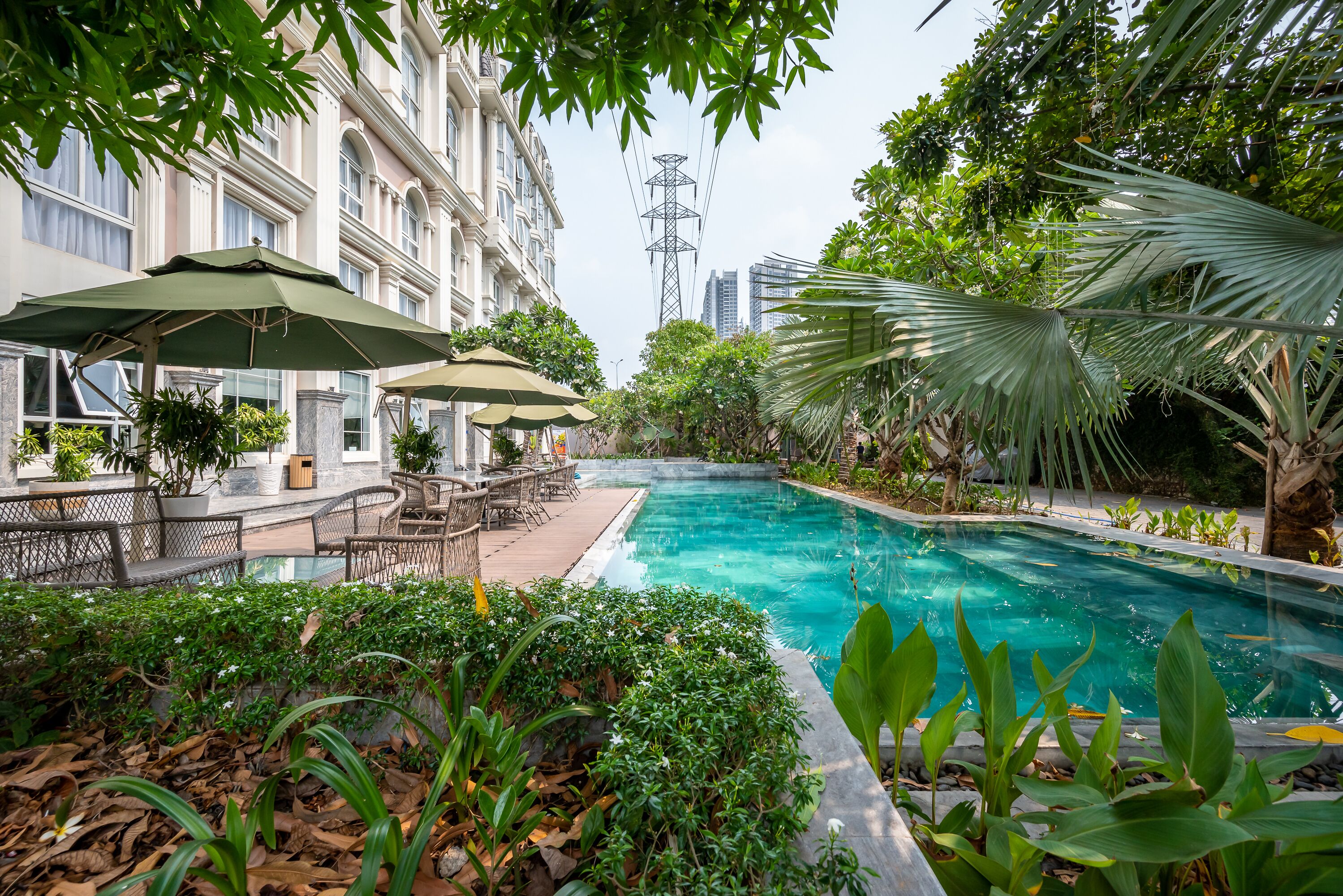 Kolam renang terbuka 