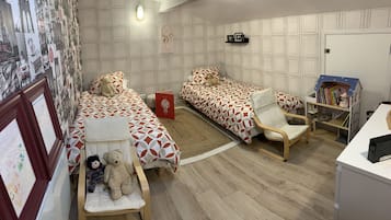 4 chambres, bureau, Wi-Fi gratuit, draps fournis