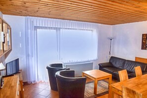 Smart-TV, Tischtennisplatte