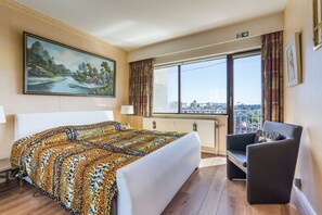 3 slaapkamers, een strijkplank/strijkijzer, gratis wifi