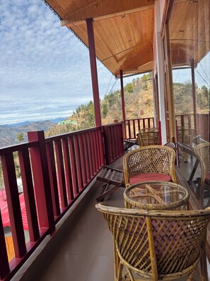 Premium Room With Balcony | ระเบียง