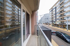 Property grounds - Charming apartment with cozy terrace (Middelkerke)
