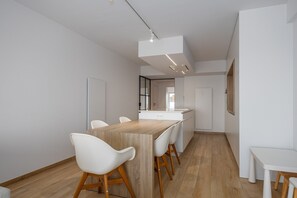 Dining - Luxurious apartment with stunning sea view (Middelkerke)
