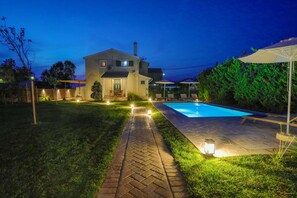 3 bedrooms - Villa Teresa in Roda (Corfu)