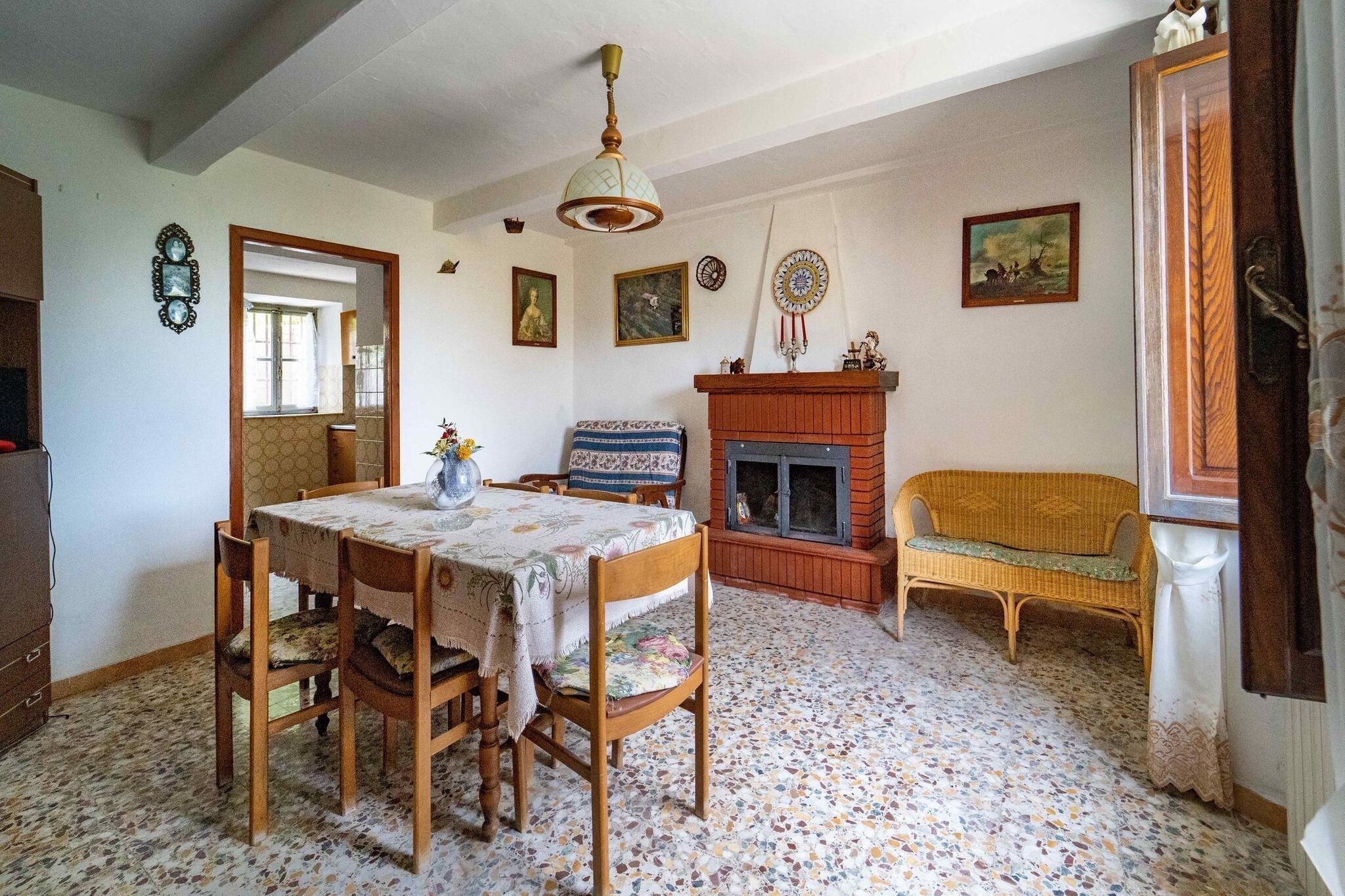 Gemütliches Ferienhaus in Molazzana mit Terrasse