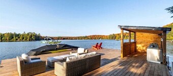 WoodLake Retreat – High-Speed Comfort, Cozy Sauna, Timeless Views