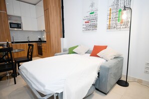 Iron/ironing board, free WiFi, wheelchair access