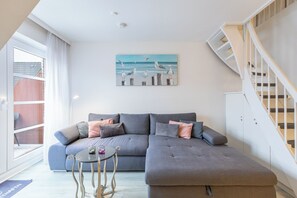 Tv, dvd-afspiller, stereoanlæg