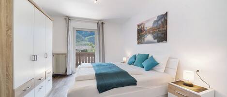 2 habitaciones, tabla de planchar con plancha y wifi gratis