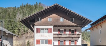 Appartamento di vacanza "Talhaus - Rita" con vista sulle montagne, giardino in comune e Wi-Fi