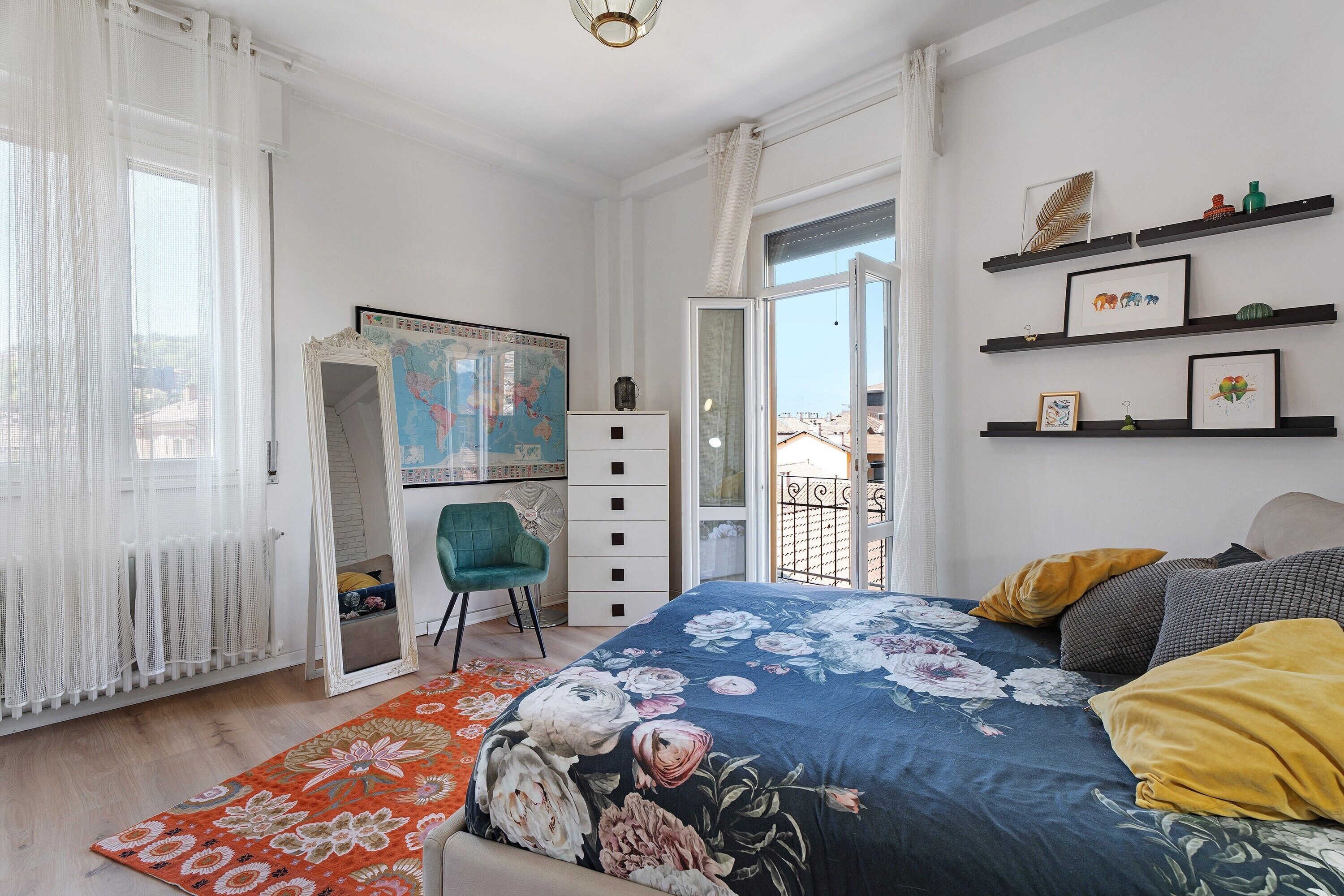 2 quartos, Wi-Fi de cortesia, roupa de cama