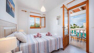 4 chambres, fer et planche Ă repasser, Wi-Fi gratuit, draps fournis