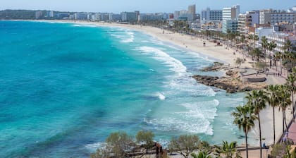 Ferienhaus 'Apto Con Terraza 401' mit mit Gemeinschaftspool, privater Terrasse und Klimaanlage