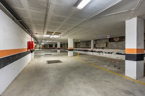 Property grounds - Apartment 'Diseño A Pie De Pista' with Mountain View and Wi-Fi (Monachil)