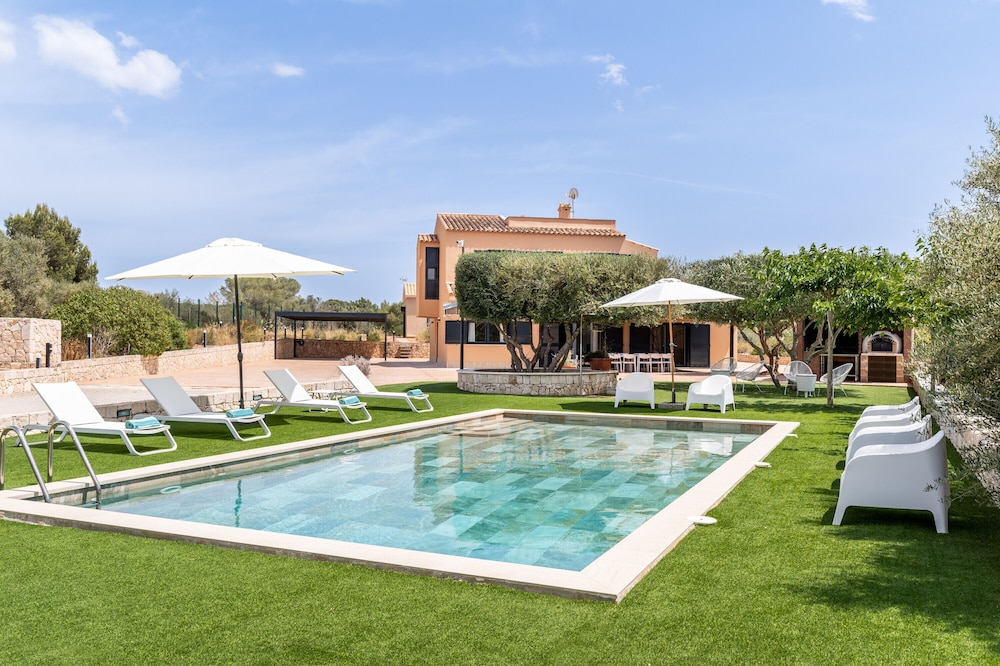 Villa 'Can Bellmunt' mit Pool, Garten, Terrasse und WLAN