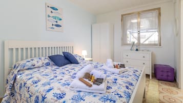 3 habitaciones, tabla de planchar con plancha y wifi gratis